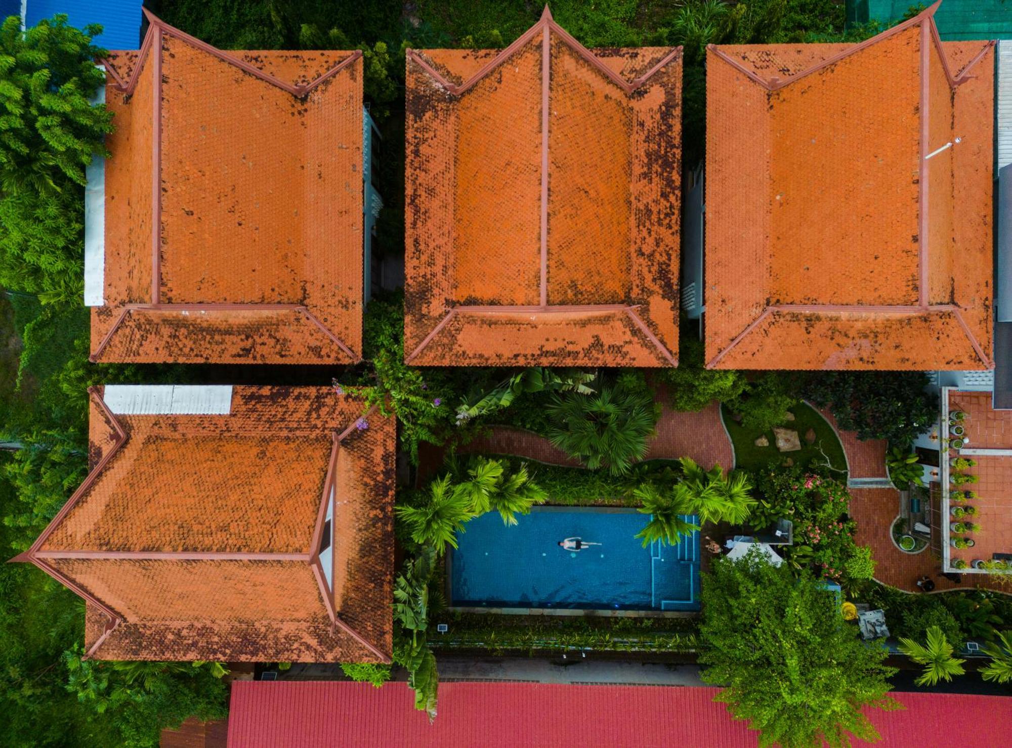 Golden Vishnu Villa Siem Reap Exterior photo