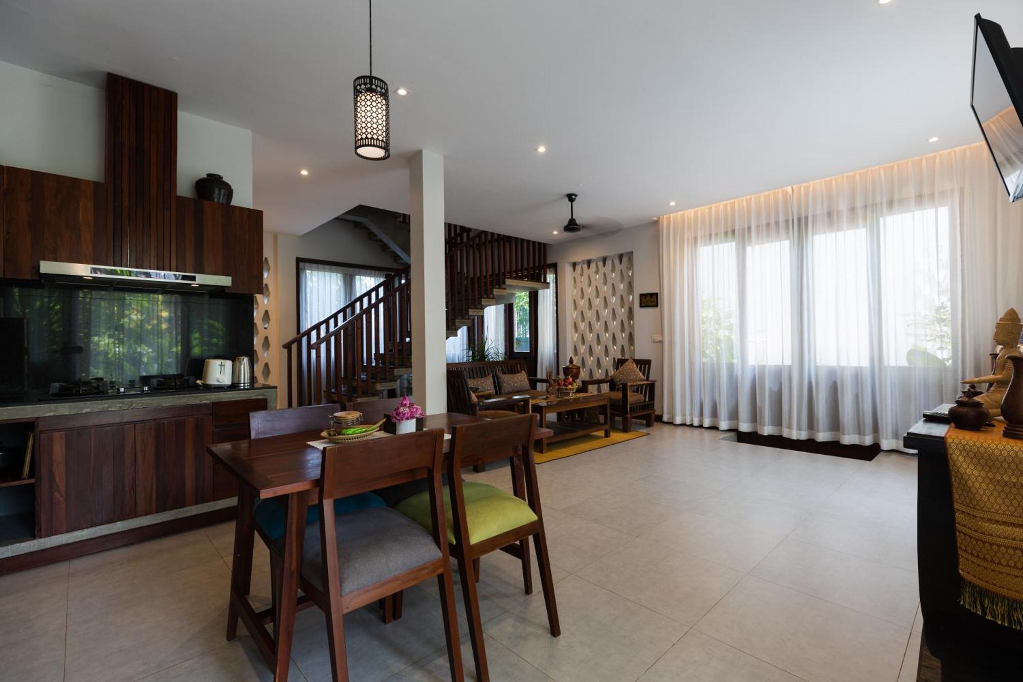 Golden Vishnu Villa Siem Reap Room photo